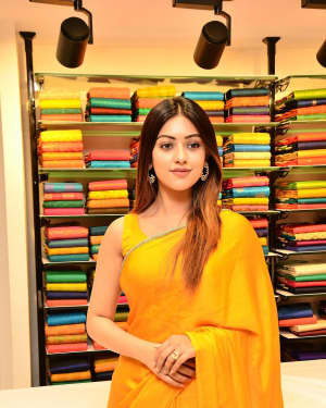 Photos: Actress Anu Emmanuel launches KLM Fashion Mall | Picture 1557378