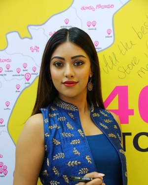 Photos: Actress Anu Emmanuel Launches B New Mobile Store at Bapatla | Picture 1558188