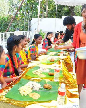 Lakshmi Manchu Celebrates Sankranthi With Kids From Govt Schools Photos | Picture 1559151