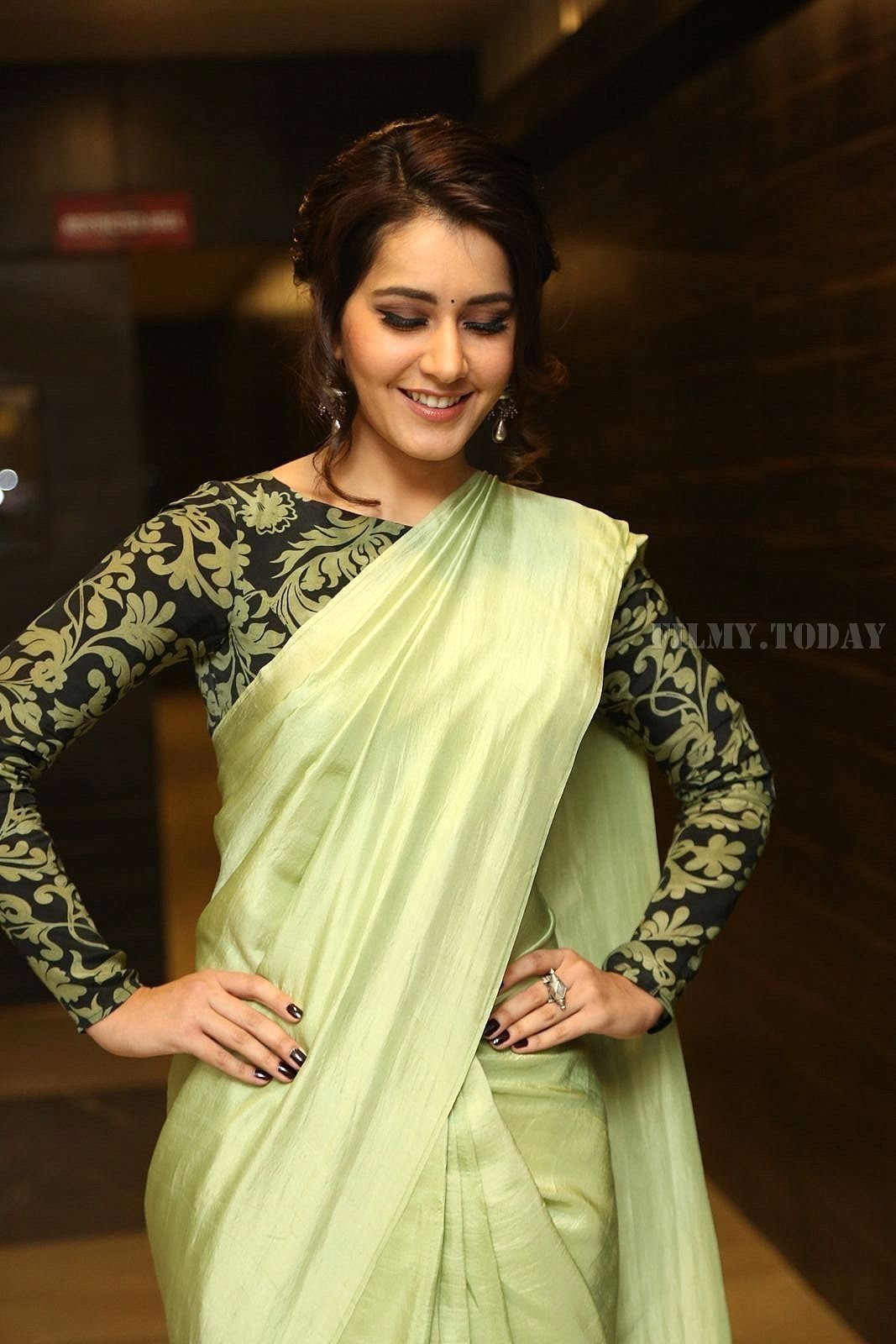 Raashi Khanna - Touch Chesi Chudu Movie Pre Release Event Photos | Picture 1561892