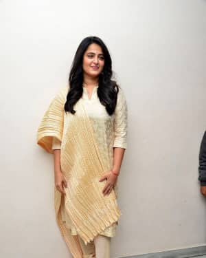 Photos: Actress Anushka Shetty at Bhaagamathie Thanks Meet | Picture 1562955