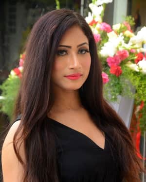 Actress Sufi Khan Latest Photos | Picture 1590040