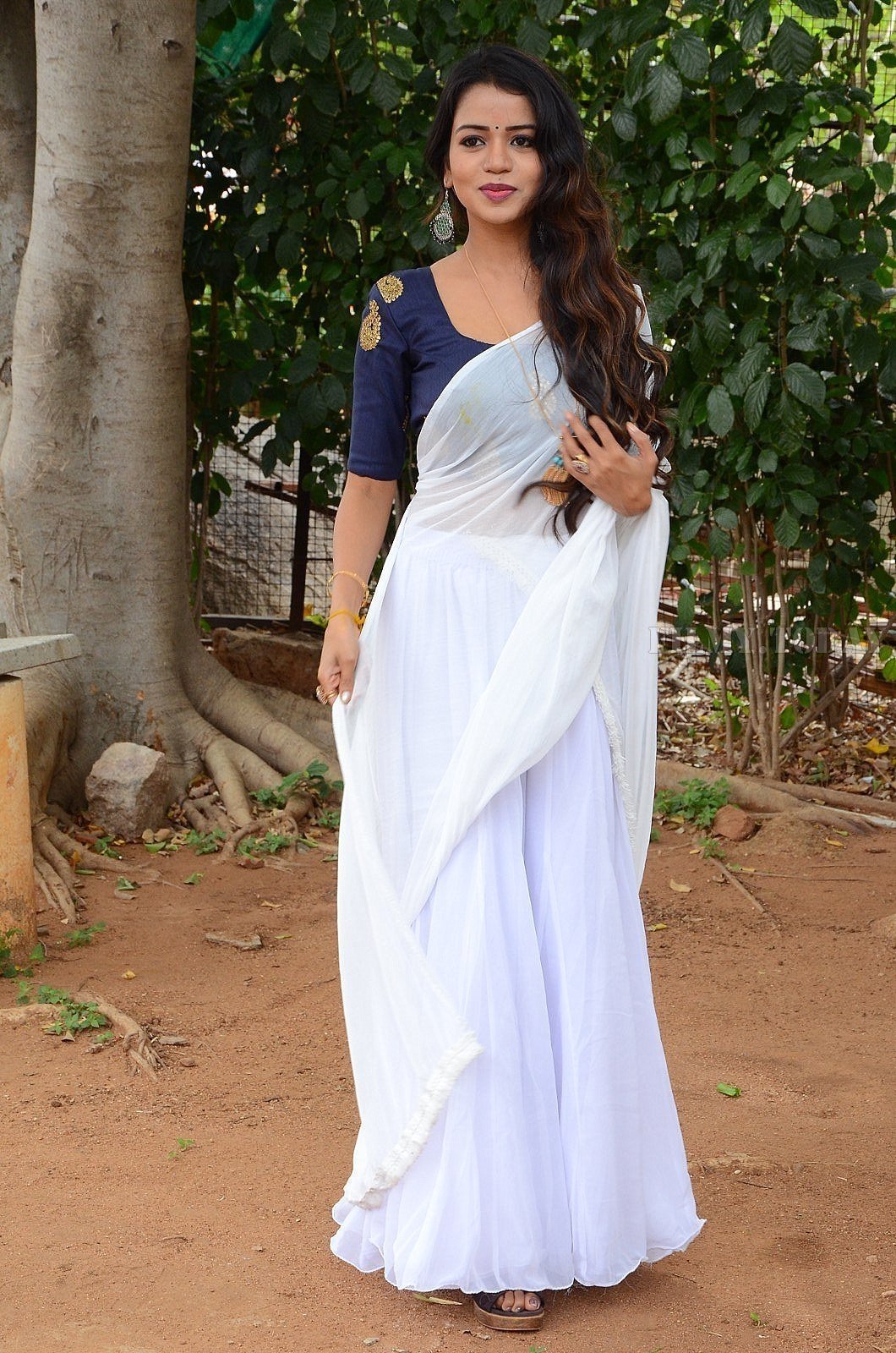 Actress Bhavya Sree Stills at Vudhyama Simham Movie Opening | Picture 1587538