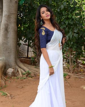 Actress Bhavya Sree Stills at Vudhyama Simham Movie Opening | Picture 1587534
