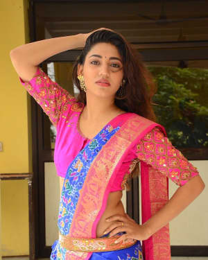 Actress Sonakshi Singh Hot in Saree Photos | Picture 1587668