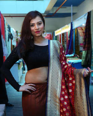 Photos: Actress Priyanka Raman Inaugurates 'SILK DEZIRE OF INDIA' Expo | Picture 1588142
