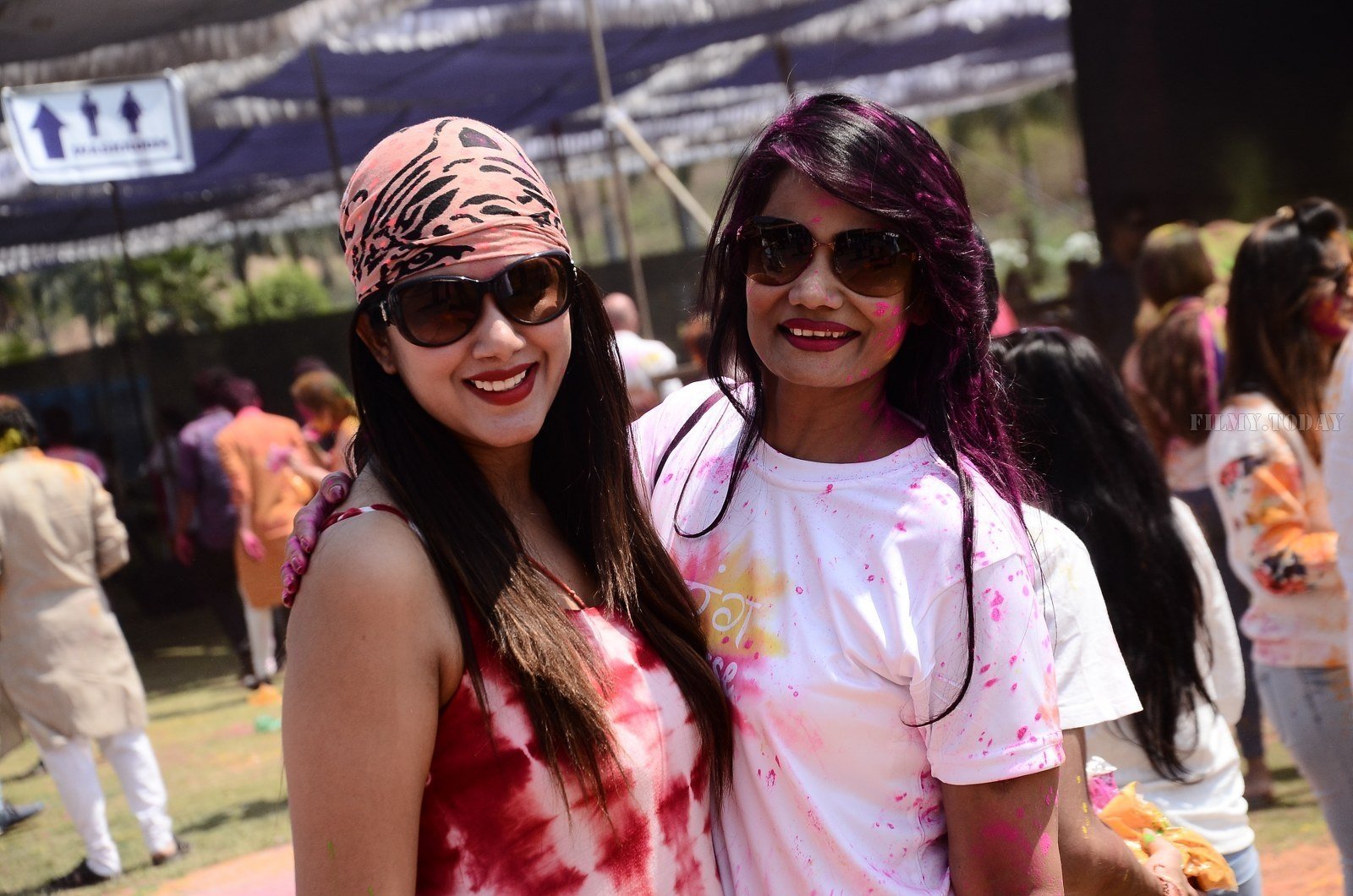 Photos: Celebs Participated Grand Holi Bash at Novotel Airport | Picture 1569077