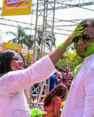 Photos: Celebs Participated Grand Holi Bash at Novotel Airport | Picture 1569118