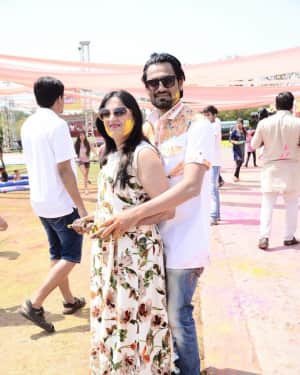 Photos: Celebs Participated Grand Holi Bash at Novotel Airport | Picture 1569075