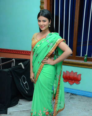Actress Priyanka Sharma Stills at Anaganaga Oka Oollo Audio Launch | Picture 1569262