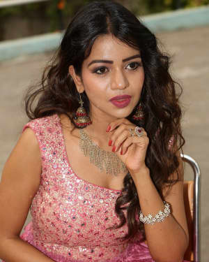 Actress Bhavya Sri Hot Stills at National Silk Expo at Sri Sathya Sai Nigamagamam | Picture 1570894
