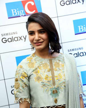 Actress Samantha Stills at Samsung S9 Mobile Launch at BIG C | Picture 1572044