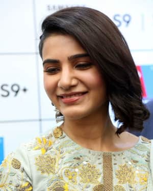 Actress Samantha Stills at Samsung S9 Mobile Launch at BIG C | Picture 1572043
