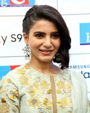 Actress Samantha Stills at Samsung S9 Mobile Launch at BIG C | Picture 1572037