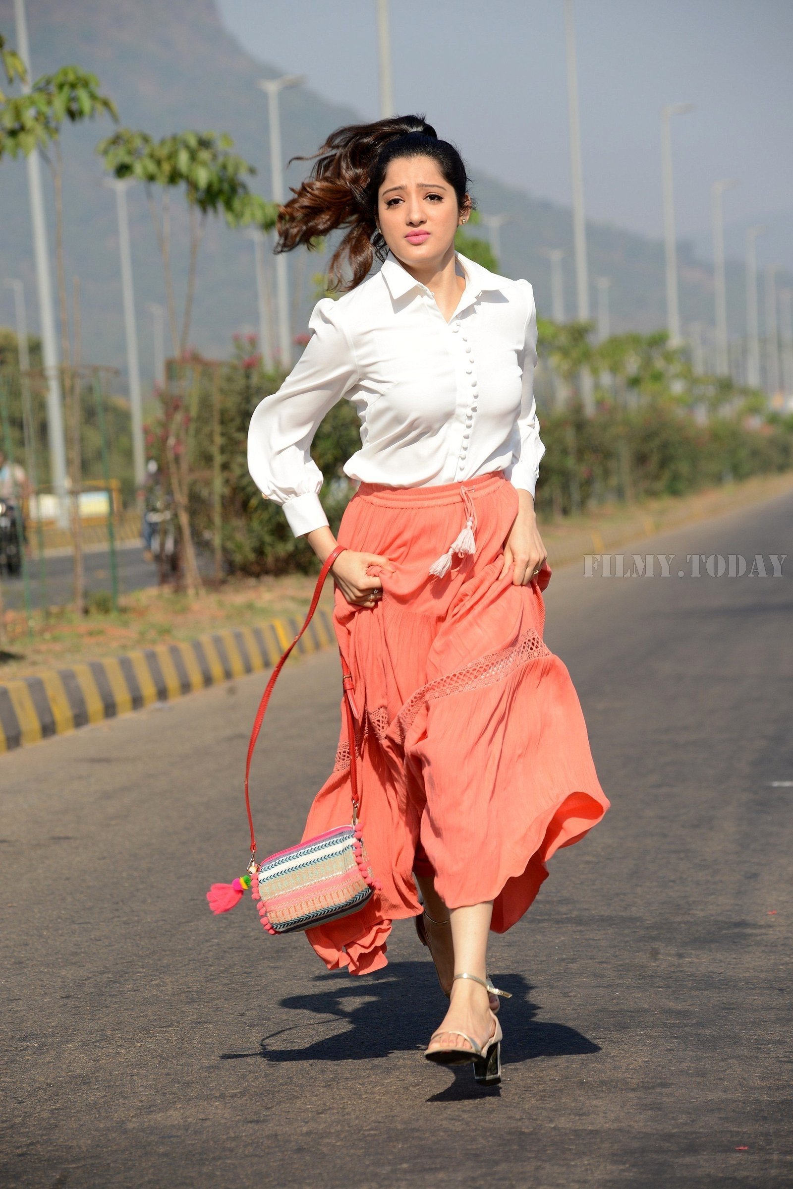 Actress Richa Panai Stills From Brindavanamadi Andaridi | Picture 1572847