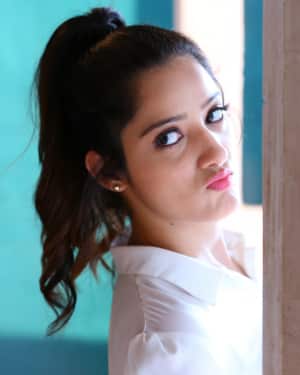 Actress Richa Panai Stills From Brindavanamadi Andaridi | Picture 1572837