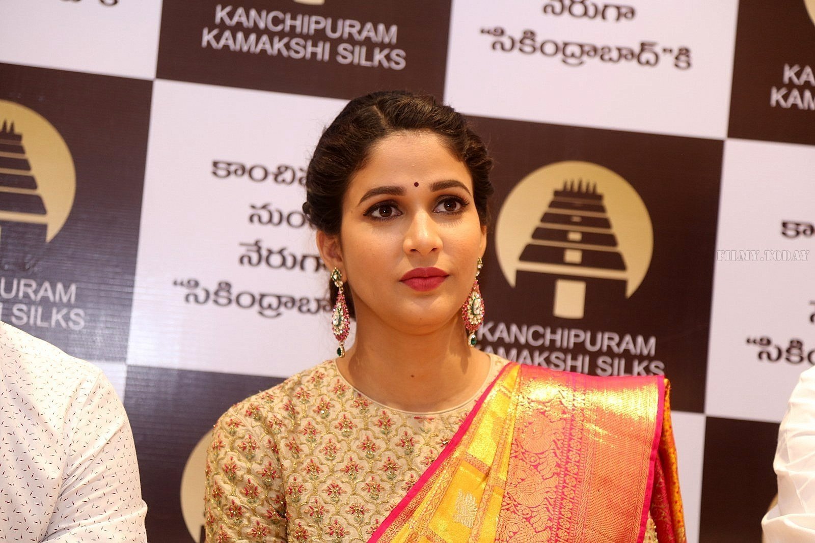 Actress Lavanya Tripathi Launches Kamakshi Silks Photos | Picture 1581397