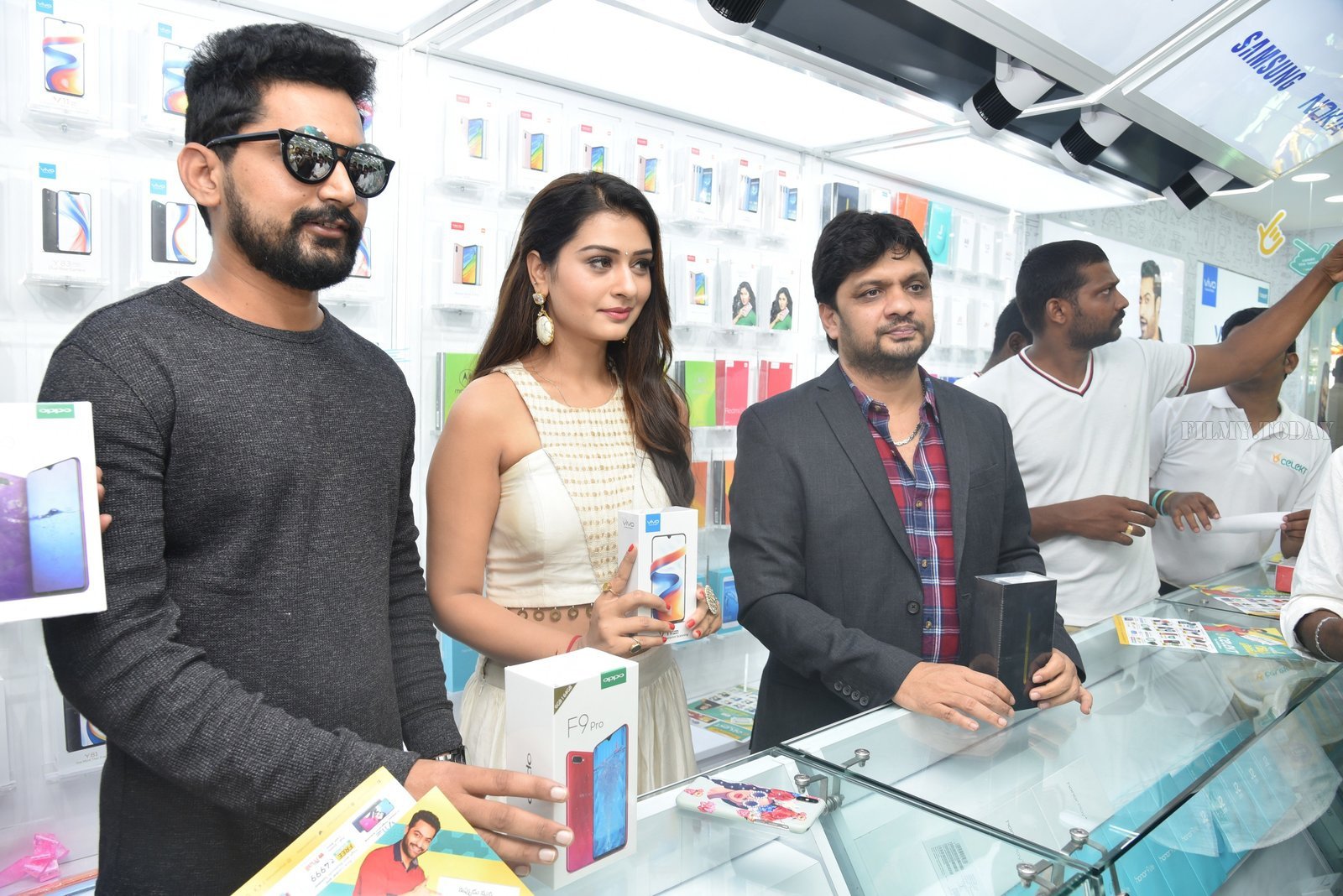 Photos: Celekt Mobile Store Opening | Picture 1602286