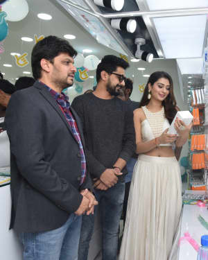 Photos: Celekt Mobile Store Opening