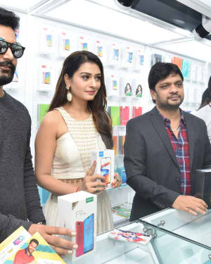 Photos: Celekt Mobile Store Opening