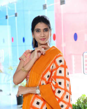 Sandhya Thota Inaugurates Pochampally IKAT Mela Photos