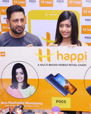Photos: Happi Mobiles Launches its 40th Flagship Store at Banjara Hills