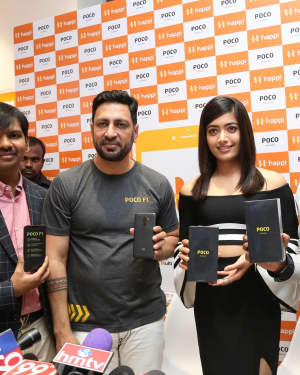 Photos: Happi Mobiles Launches its 40th Flagship Store at Banjara Hills | Picture 1606761