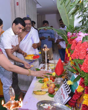 Adhe Nuvvu Adhe Nenu Movie Launch Photos | Picture 1607273