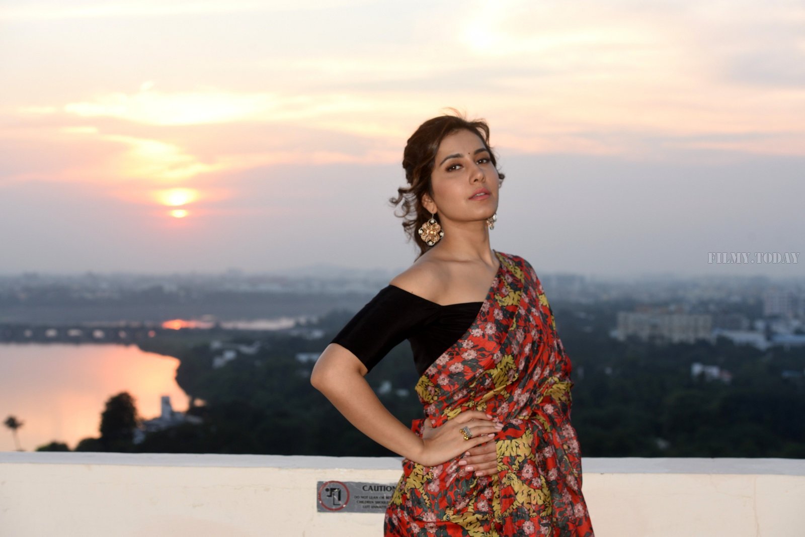 Actress Raashi Khanna Latest Photoshoot | Picture 1609378