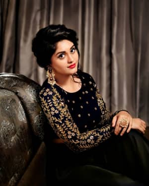 Actress Surabhi in Black Latest Photoshoot | Picture 1596497