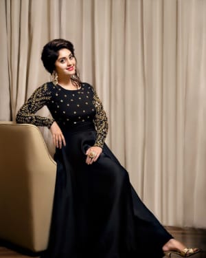 Actress Surabhi in Black Latest Photoshoot | Picture 1596494