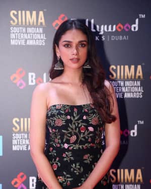 Aditi Rao Hydari - Photos: SIIMA Awards 2018 Red Carpet - Day 1 | Picture 1597242