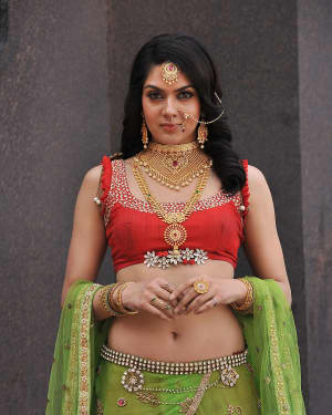 Sakshi Chaudhary - Suvarna Sundari Movie Stills | Picture 1600797