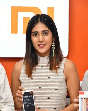 Chandini Chowdary - Photos: RedMi 6 Mobile Offline Launch at Cellbay Showroom