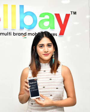 Chandini Chowdary - Photos: RedMi 6 Mobile Offline Launch at Cellbay Showroom | Picture 1600837
